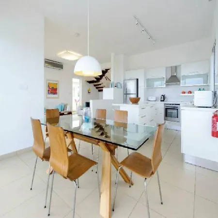 “your Luxury Sea Front Villa” - 01 Villa Protaras
