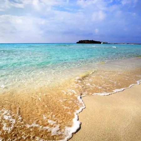 فيلة “your Luxury Sea Front Villa” - 01 *